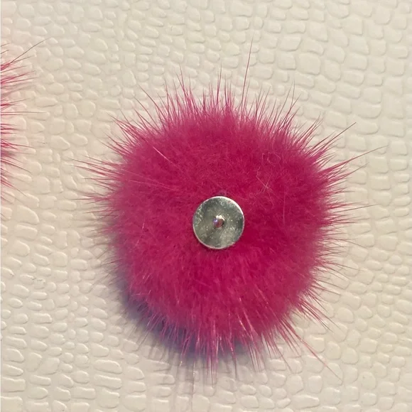 Genuine mink fur earrings for pierced ears. Hot pink - Picture 3 of 3